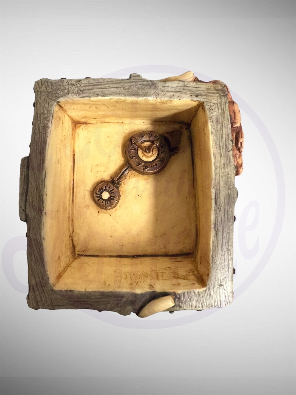 Harmony Kingdom Box - Disney Hollywood Tower Hotel Mickey Minnie Donald Goofy Pluto Figurine No Box